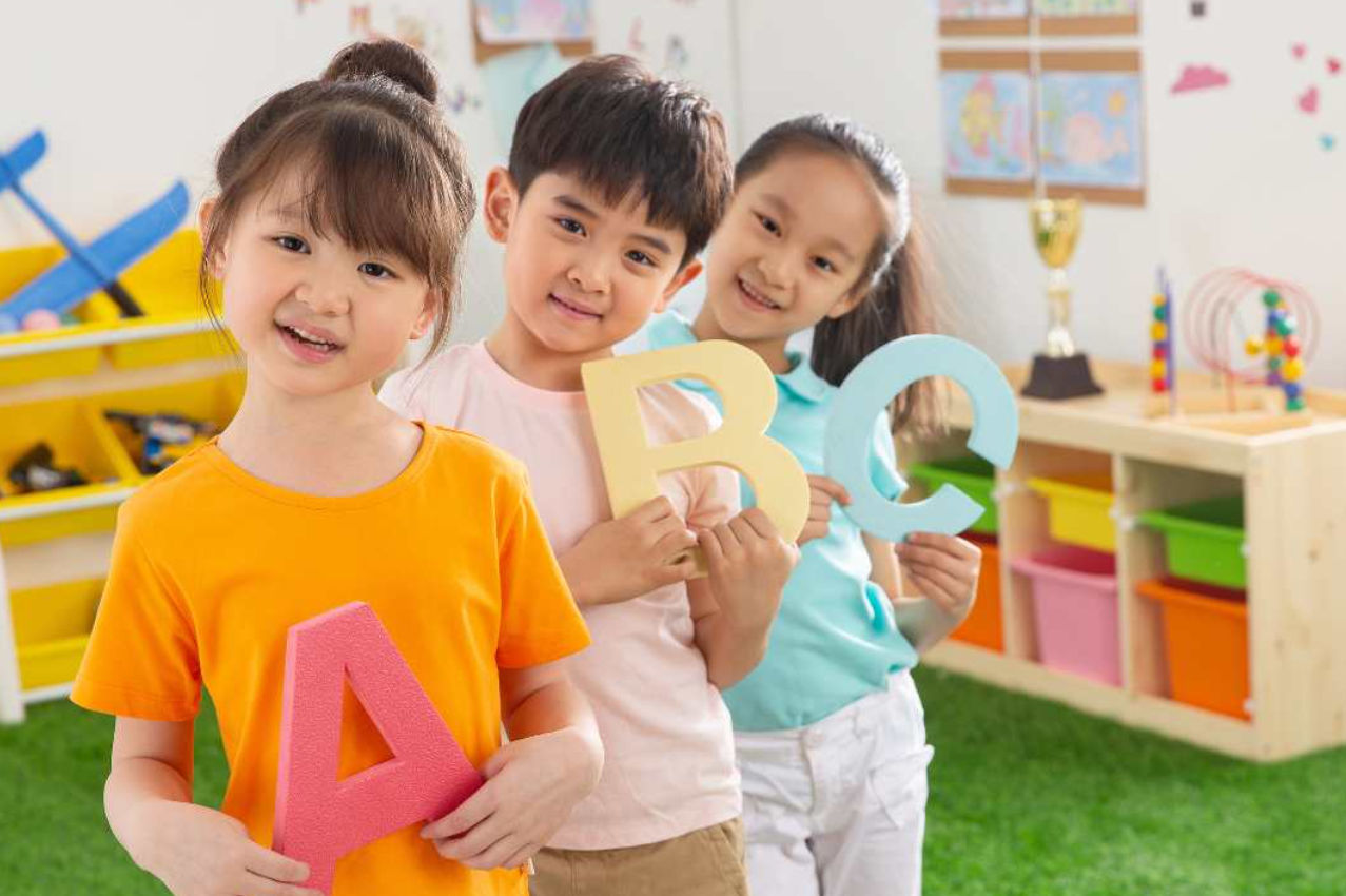 Anak TK Bermain